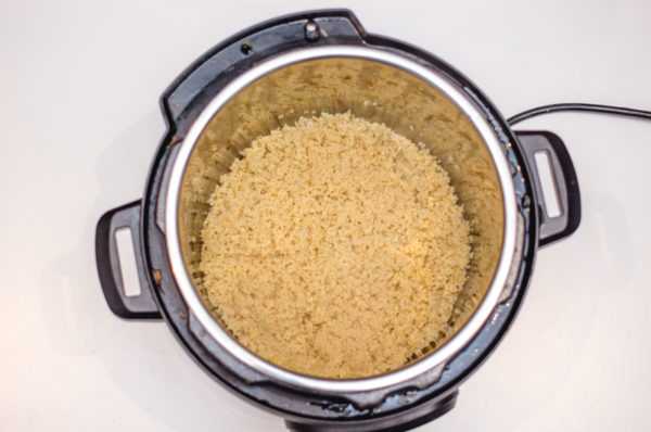 fool-proof cooked instant pot quinoa recipe using the instant pot method to cook perfect quinoa every time