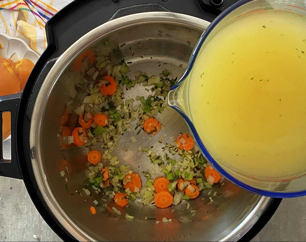 Instant Pot Chicken & Rice Soup