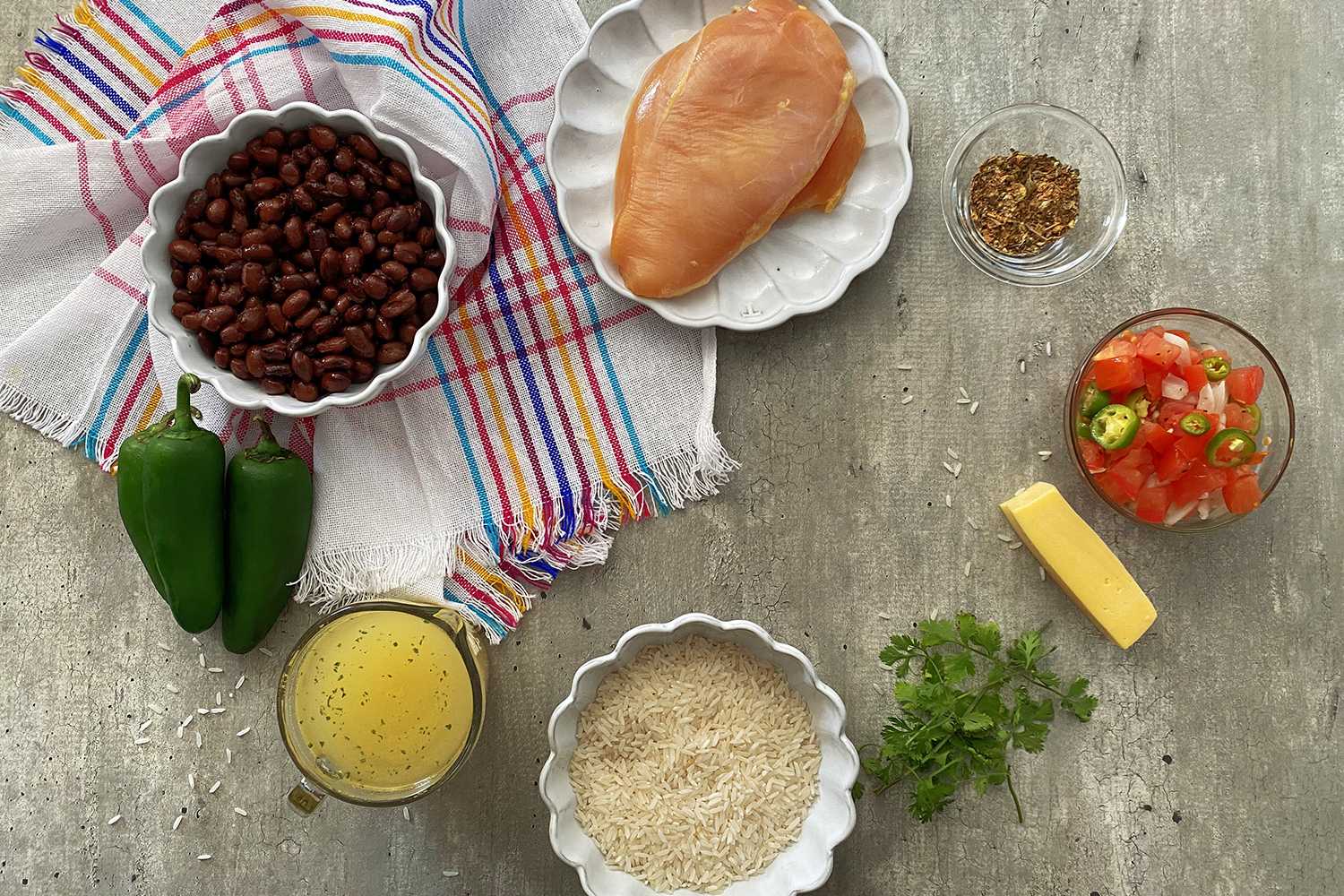 ingredients needed to make Instant Pot Chicken Burrito Bowl