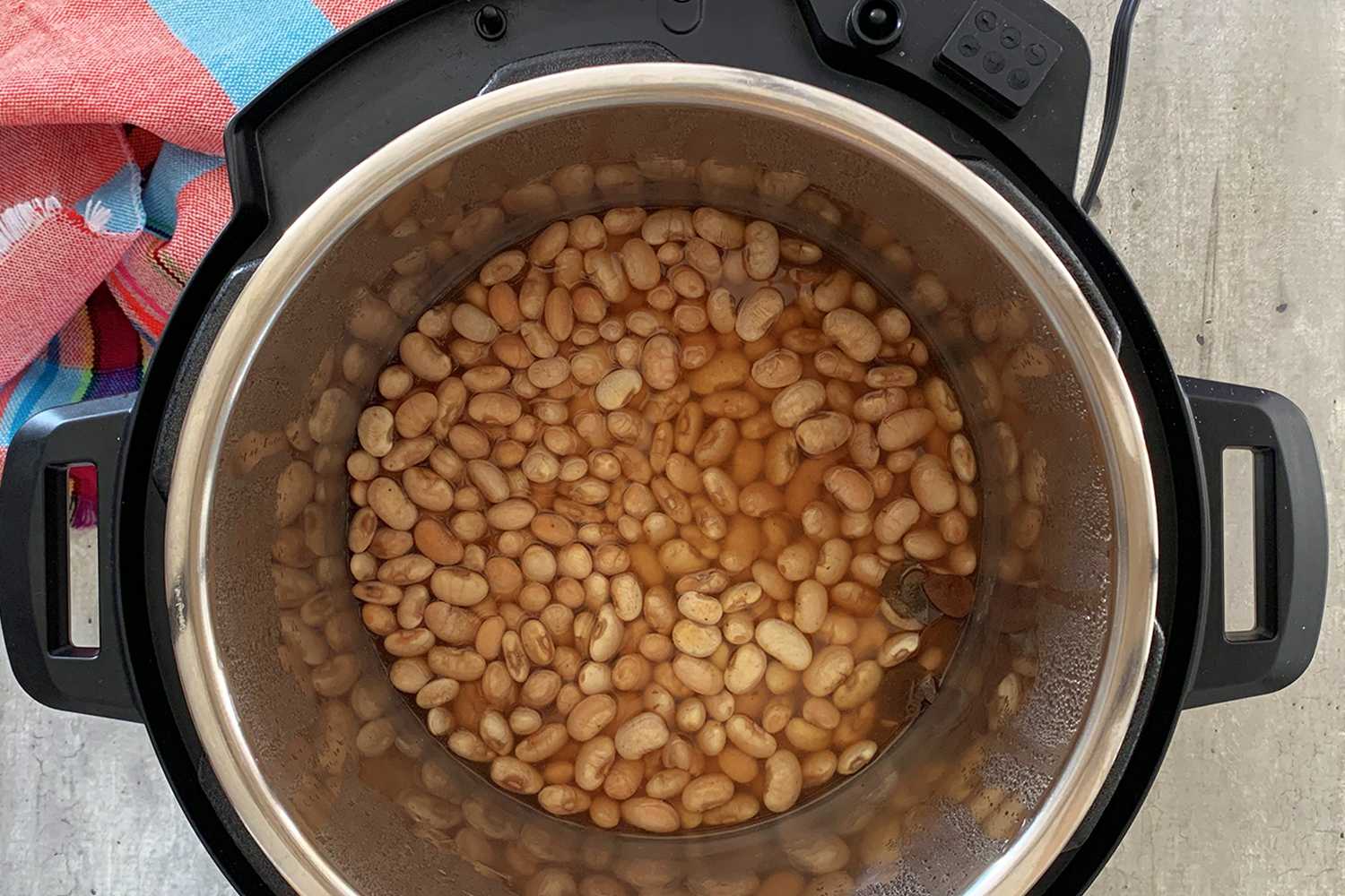 Instant Pot White Beans