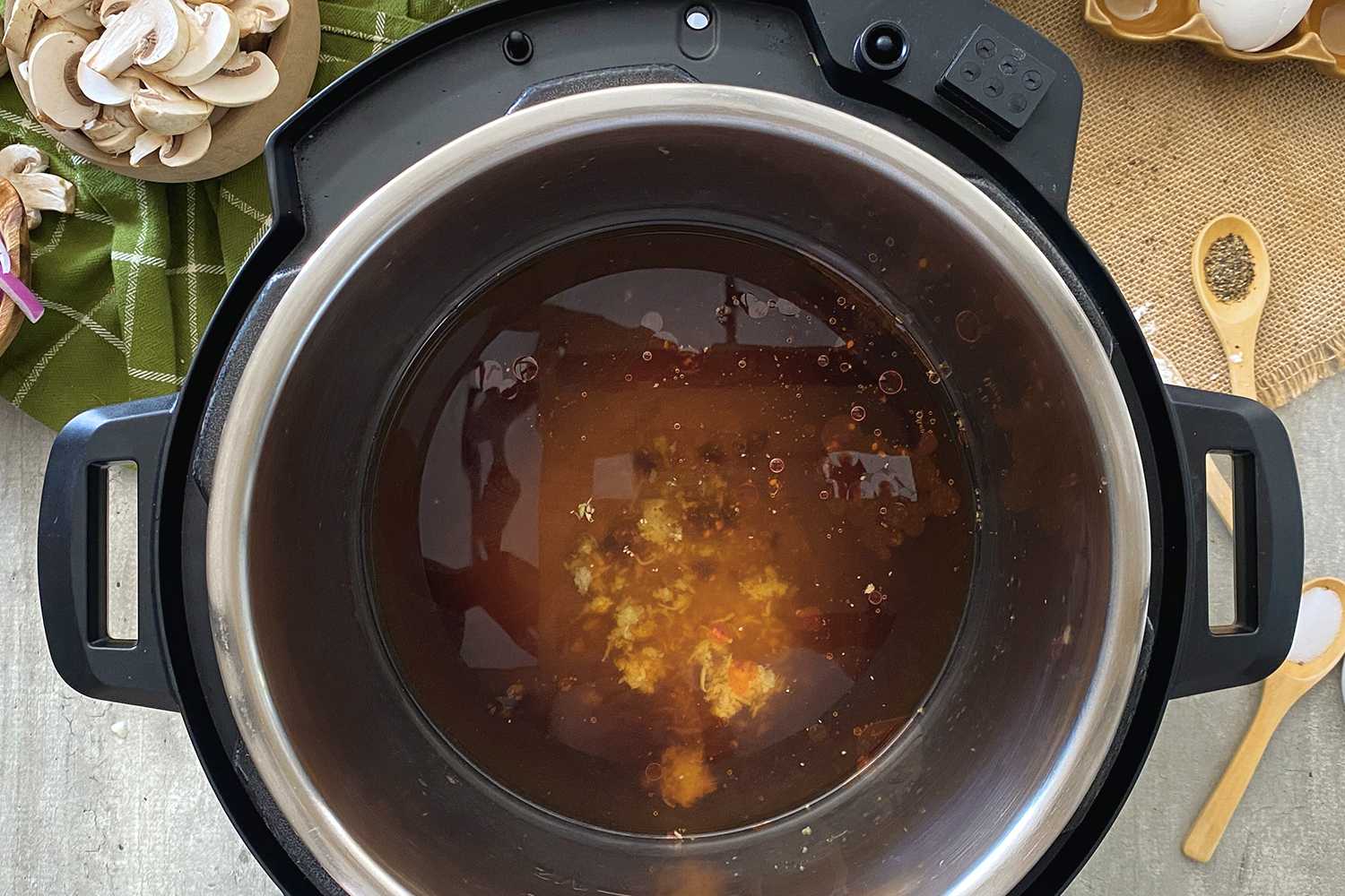Instant Pot Hot and Sour Soup