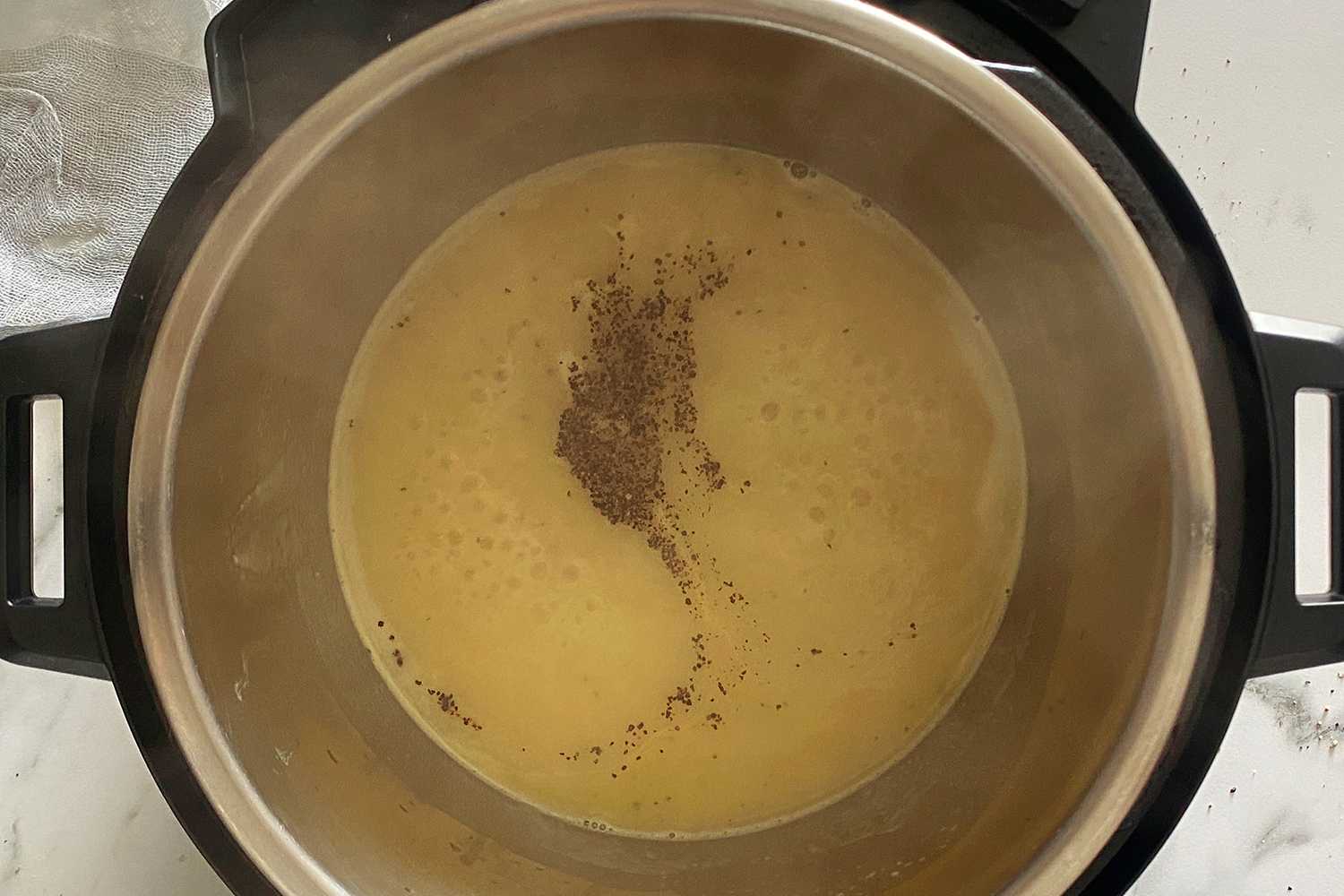 Instant Pot Thanksgiving Gravy