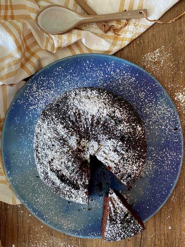 Instant Pot Best Chocolate Cake