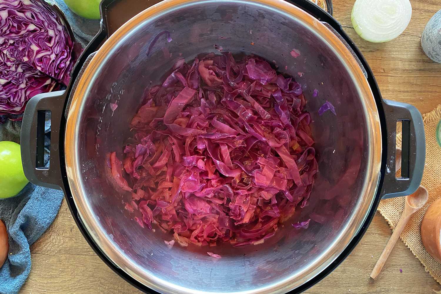 red cabbage inside instant pot