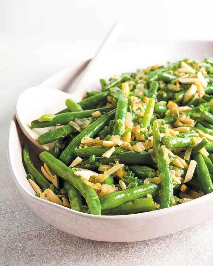 Green Beans With Browned Butter and Almonds