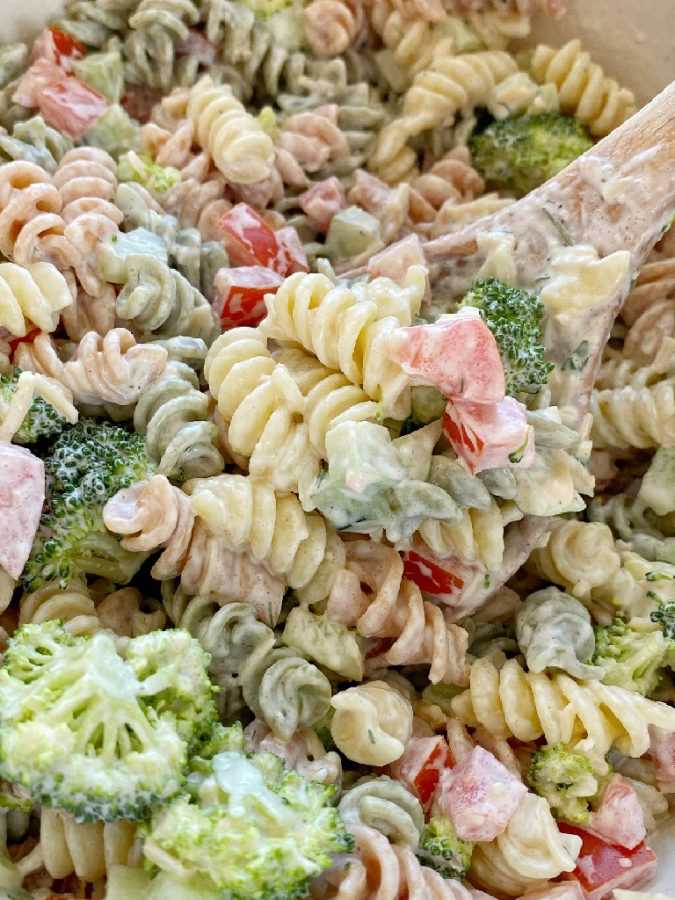 Ranch pasta salad