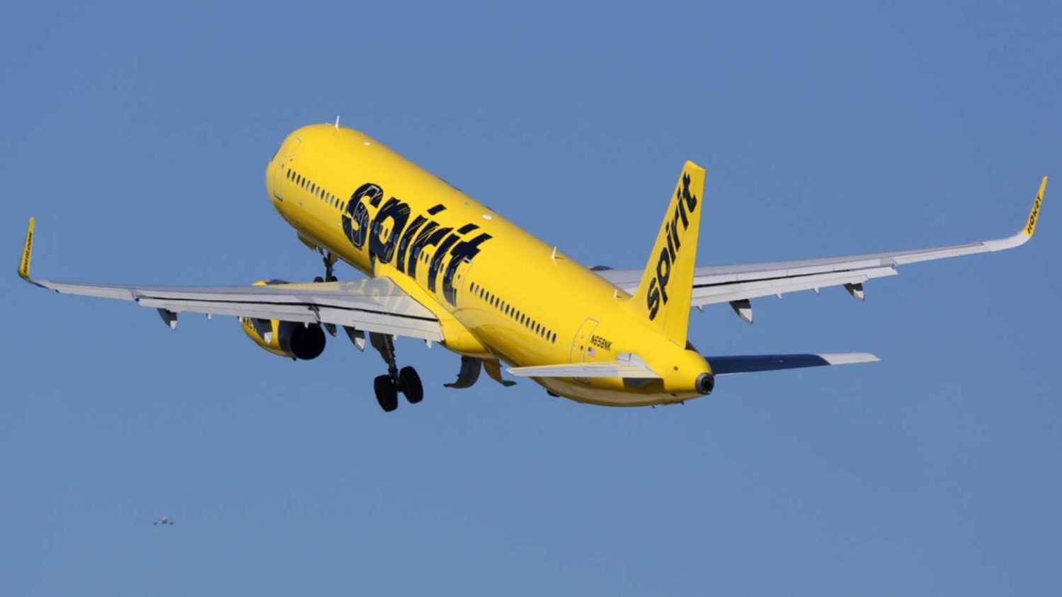 FORT LAUDERDALE, FL - FEBRUARY 17: Spirit Airlines Airbus A321 taking off on February 17, 2016 in Fort Lauderdale, FL. Spirit Airlines is an American airline with its headquarters in Fort Lauderdale.