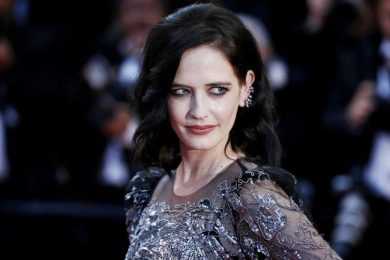 CANNES, FRANCE - MAY 27: Eva Green attends the 'Based On A True Story' premiere during the 70th Cannes Film Festival on May 27, 2017 in Cannes, France.