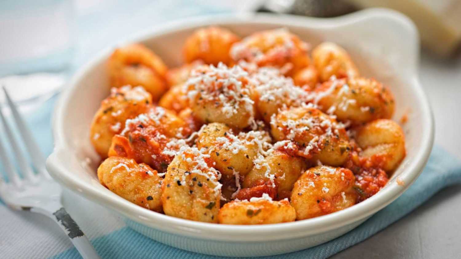 Gnocchi with tomato sauce and parmesan