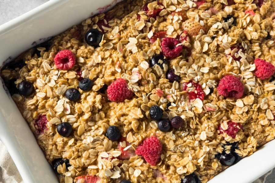 What To Serve With Baked Oatmeal? 15 BEST Side Dishes - Corrie Cooks