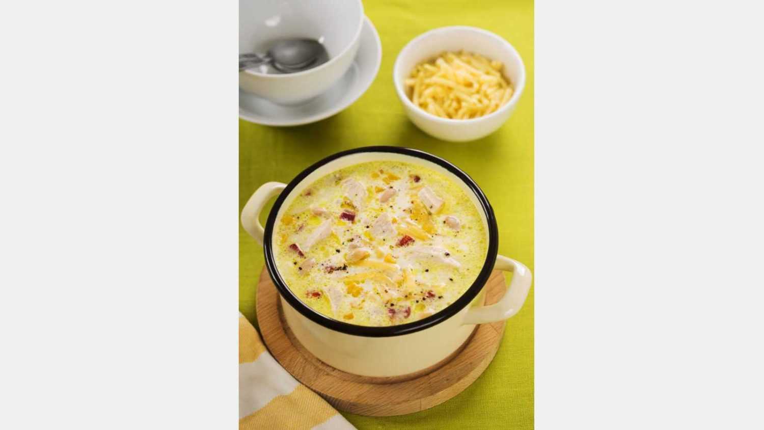 Jalapeño Popper Chicken Soup