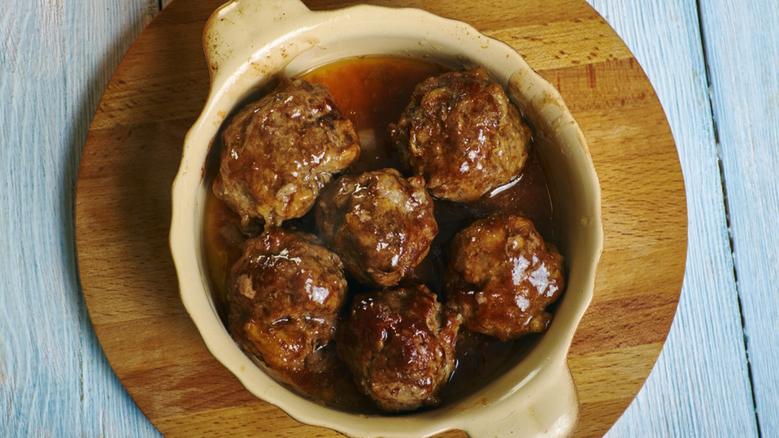 Boulets sauce lapin à la Liègeoise - popular Belgian dish known as boulets liégeoise consists of beef and pork meatballs