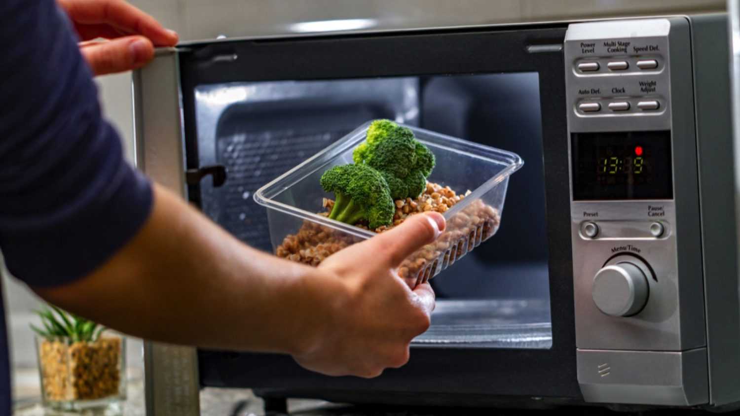 Microwaved Broccoli
