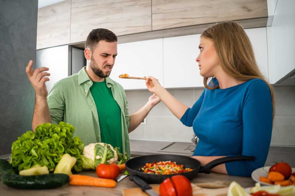 cooking argue couple